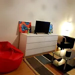 Casa Coqueta Y Confortable En Apartamento *