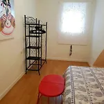 Casa Coqueta Y Confortable En *