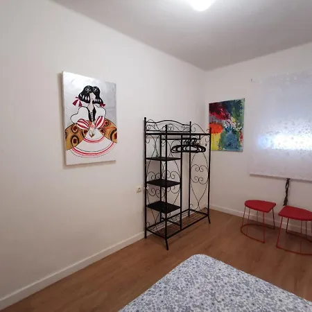 Casa Coqueta Y Confortable En * Oviedo